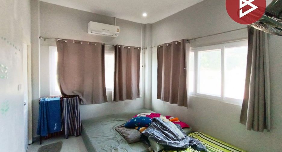 For sale 4 bedrooms house in Laem Ngop, Trat