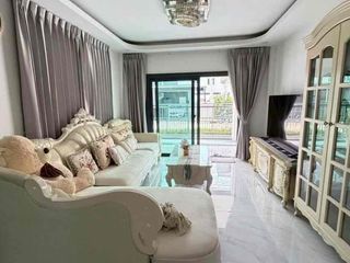 Villa zur Miete mit 4 Zimmer in Bang Lamung, Chonburi