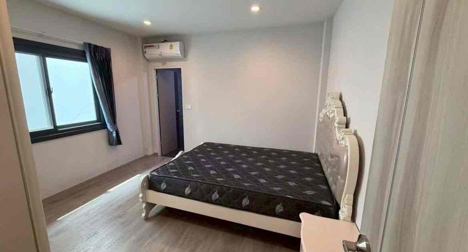 Villa zur Miete mit 4 Zimmer in Bang Lamung, Chonburi