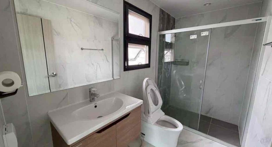 Villa zur Miete mit 4 Zimmer in Bang Lamung, Chonburi