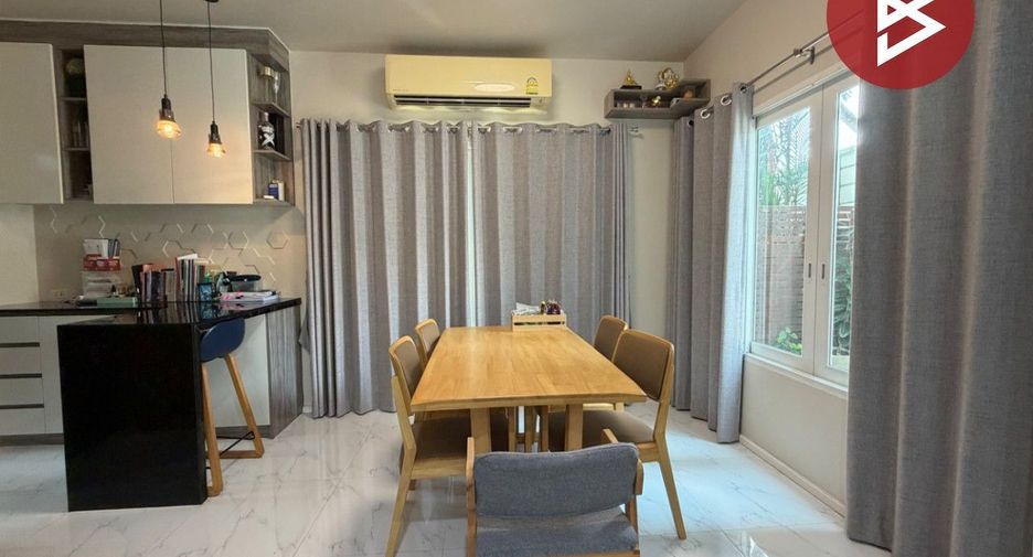 For sale 3 bedrooms house in Min Buri, Bangkok
