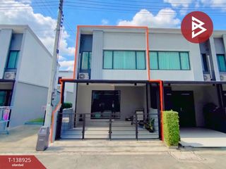 For sale 3 bedrooms townhouse in Pak Kret, Nonthaburi