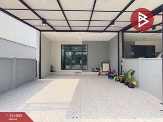 For sale 3 bedrooms townhouse in Pak Kret, Nonthaburi