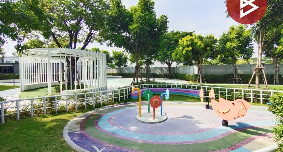 For sale 3 bedrooms townhouse in Pak Kret, Nonthaburi