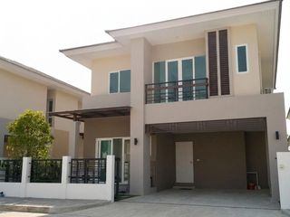 Casa en alquiler de 3 habitaciones en Mueang Chiang Mai, Chiang Mai