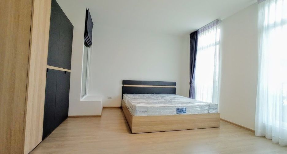 For rent and for sale 3 bedrooms townhouse in Bang Phli, Samut Prakan