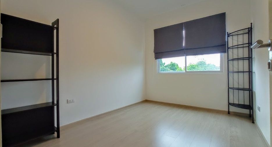 For rent and for sale 3 bedrooms townhouse in Bang Phli, Samut Prakan