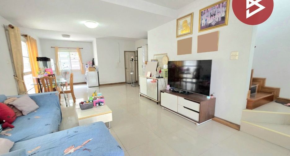Casa en venta de 3 habitaciones en Si Racha, Chonburi