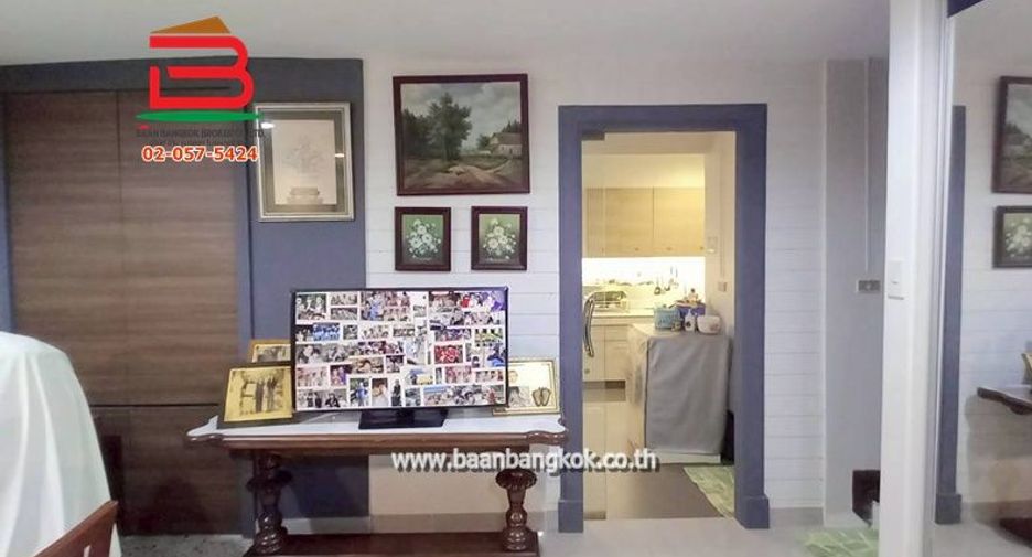 For sale 2 bedrooms townhouse in Lat Krabang, Bangkok