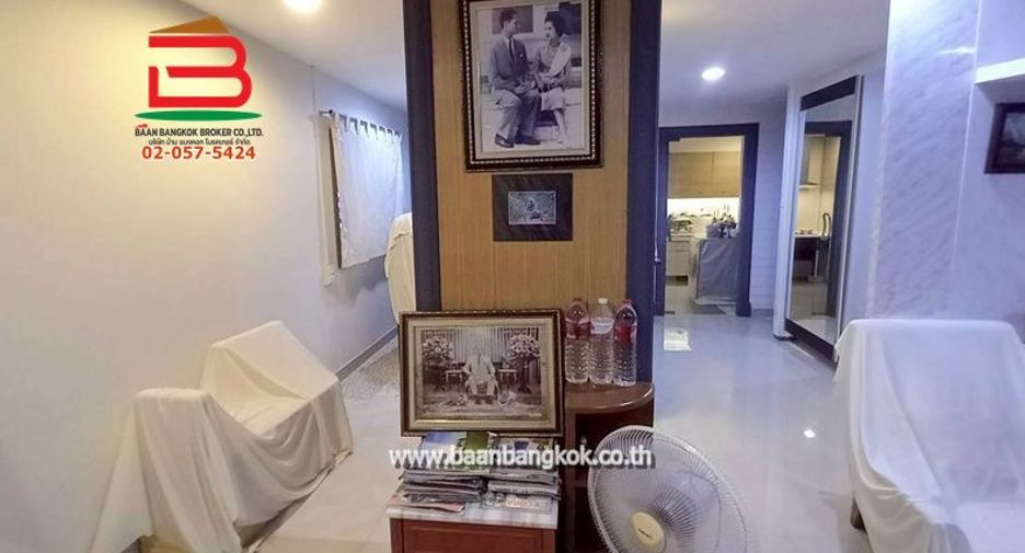 For sale 2 bedrooms townhouse in Lat Krabang, Bangkok