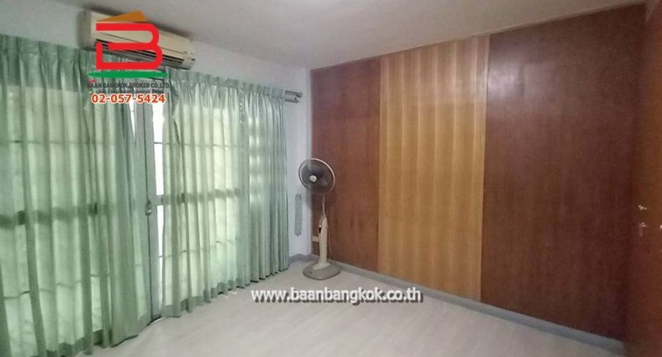 For sale 2 bedrooms townhouse in Lat Krabang, Bangkok