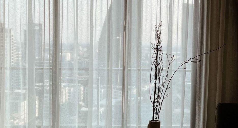 À louer et à vendre 1 chambre condo à Khlong Toei, Bangkok