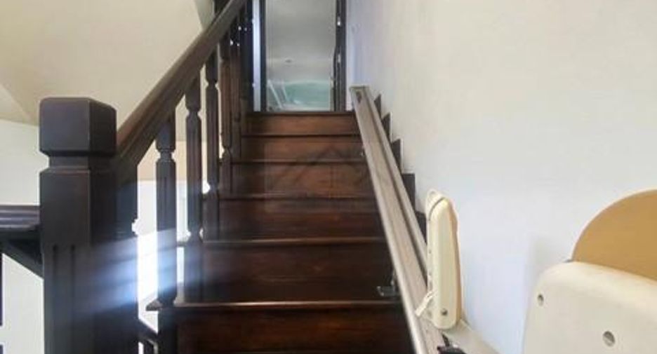 Oficina en alquiler de 8 habitaciones en Don Mueang, Bangkok