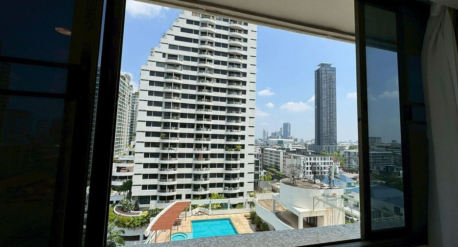 À louer 2 chambres condo à Watthana, Bangkok