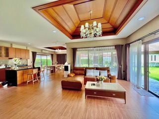 Haus zur Miete mit 3 Zimmer in Bang Lamung, Chonburi