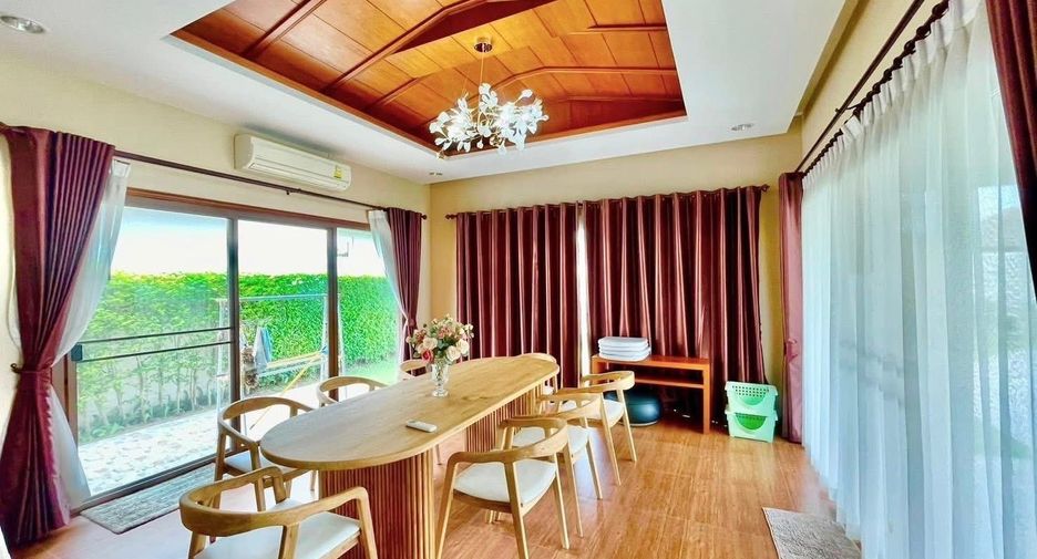 For rent 3 bedrooms house in Huay Yai, Pattaya