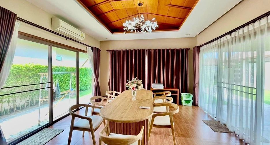 For rent 3 bedrooms house in Huay Yai, Pattaya