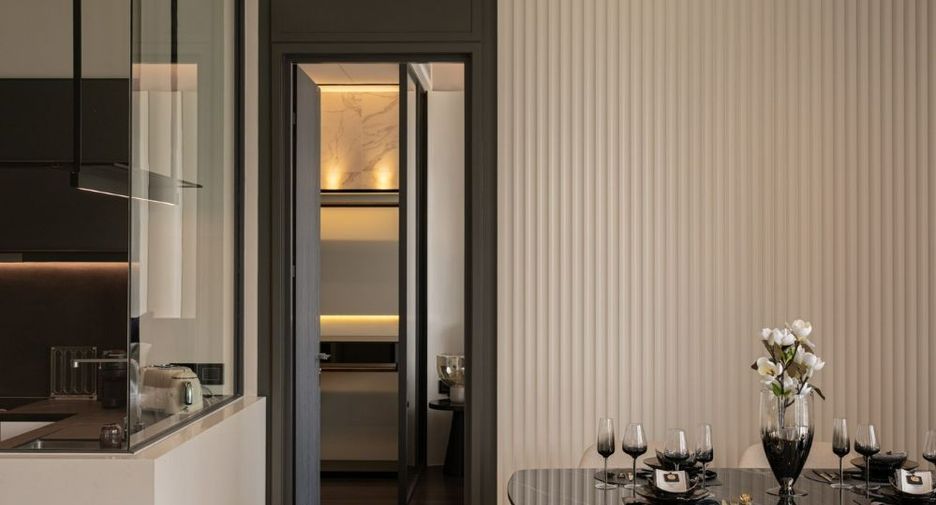 For rent and for sale 2 bedrooms condo in Watthana, Bangkok