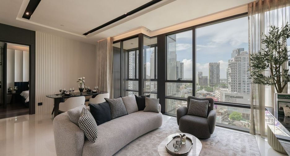 For rent and for sale 2 bedrooms condo in Watthana, Bangkok