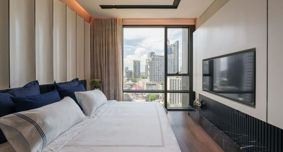 For rent and for sale 2 bedrooms condo in Watthana, Bangkok