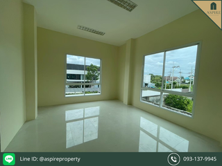 For sale warehouse in Sam Phran, Nakhon Pathom