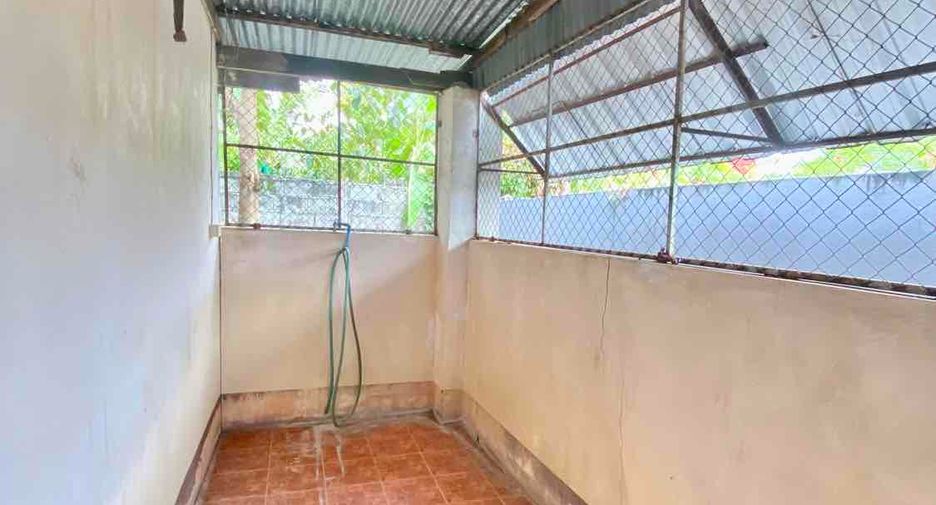 For sale 5 bedrooms house in Tha Bo, Nong Khai