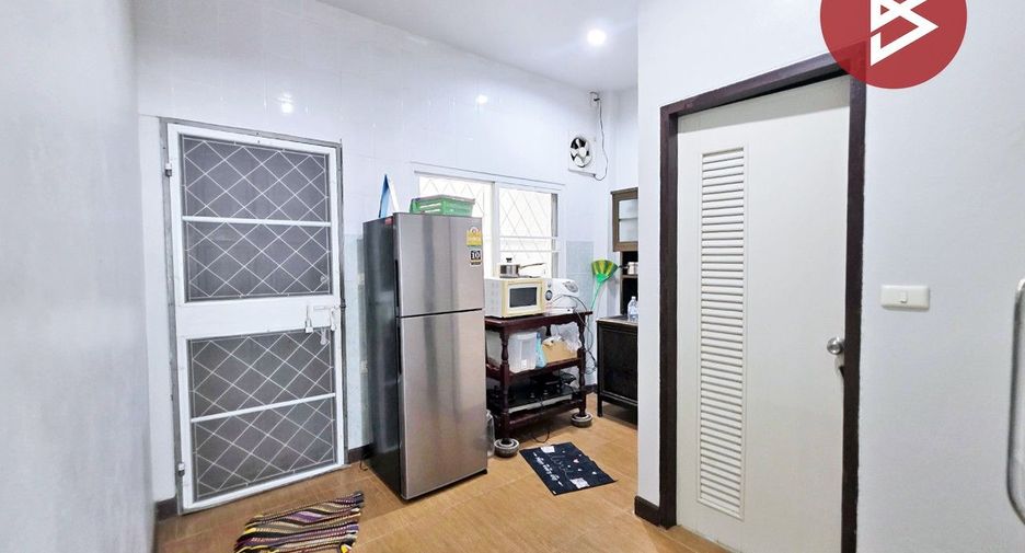 For sale 2 bedrooms house in Mueang Samut Prakan, Samut Prakan
