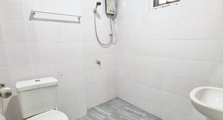 For sale 2 bedrooms house in Mueang Samut Prakan, Samut Prakan