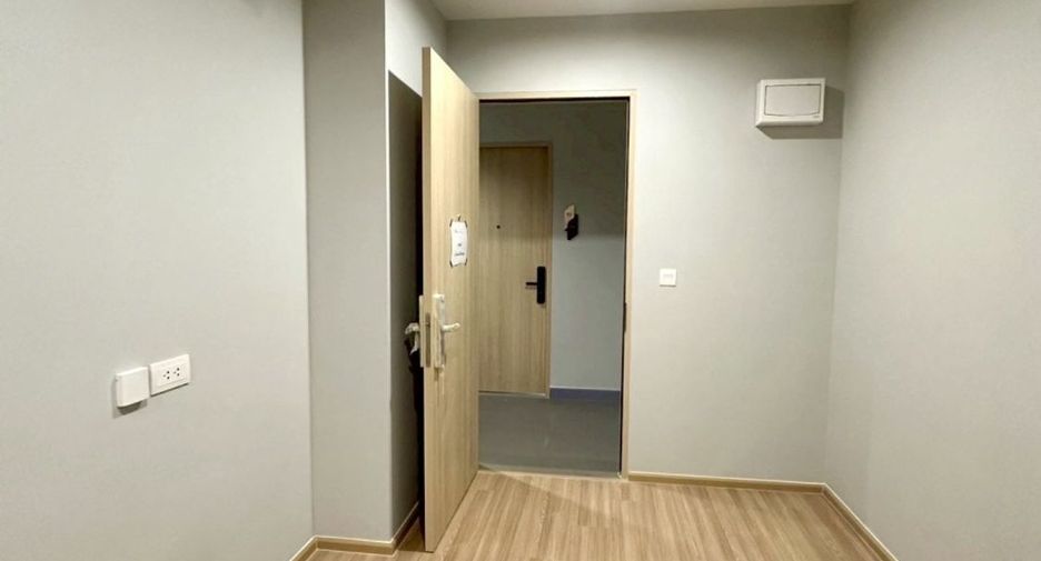For sale 1 bed condo in Bang Na, Bangkok