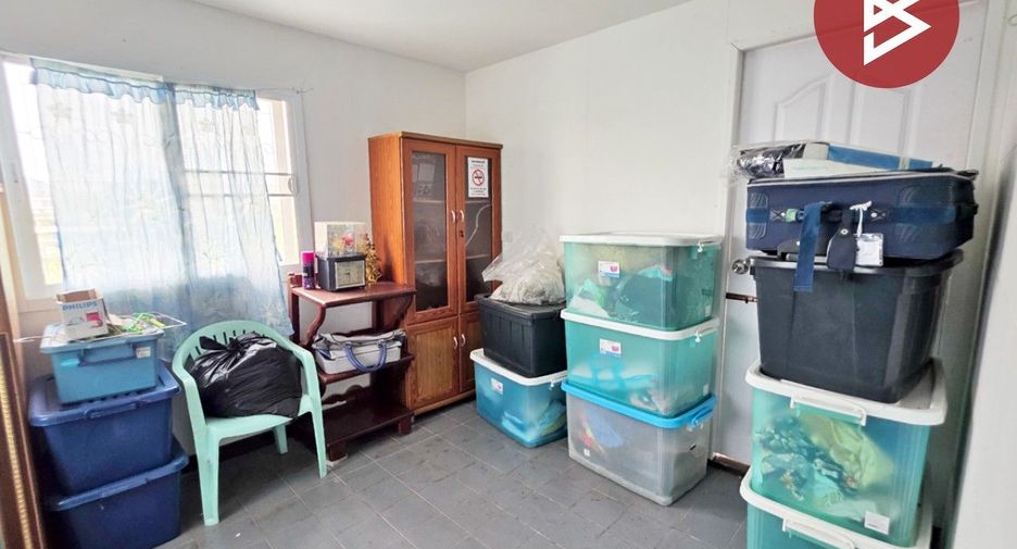 For sale 5 bedrooms house in Mueang Samut Prakan, Samut Prakan