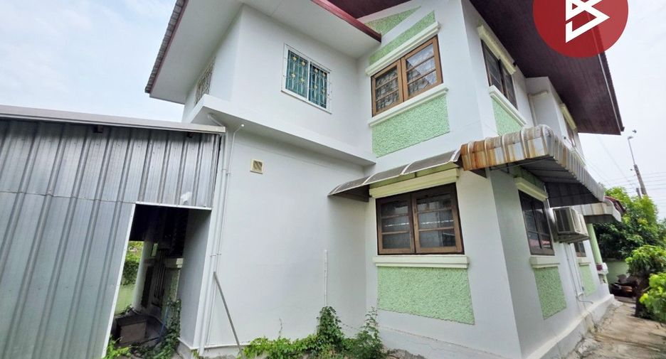 For sale 5 bedrooms house in Mueang Samut Prakan, Samut Prakan