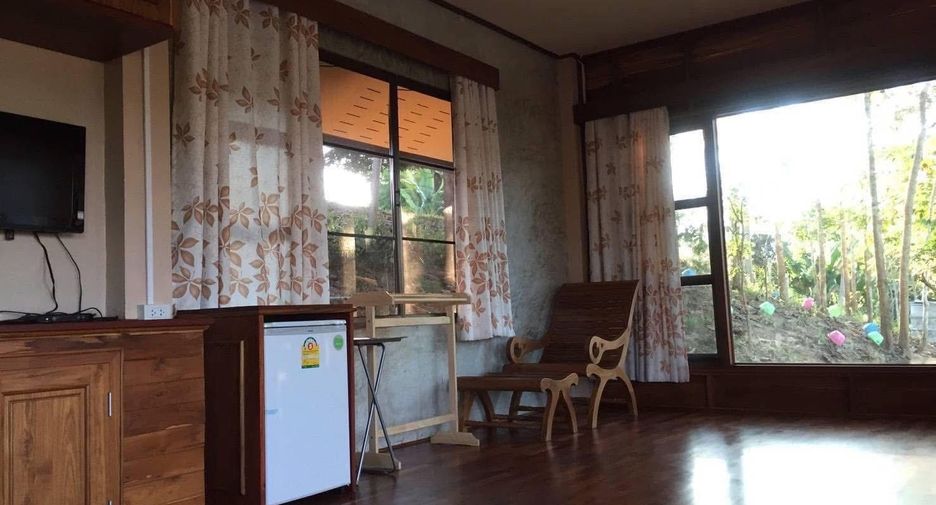 À vendre 5 chambres hôtel à Chiang Dao, Chiang Mai