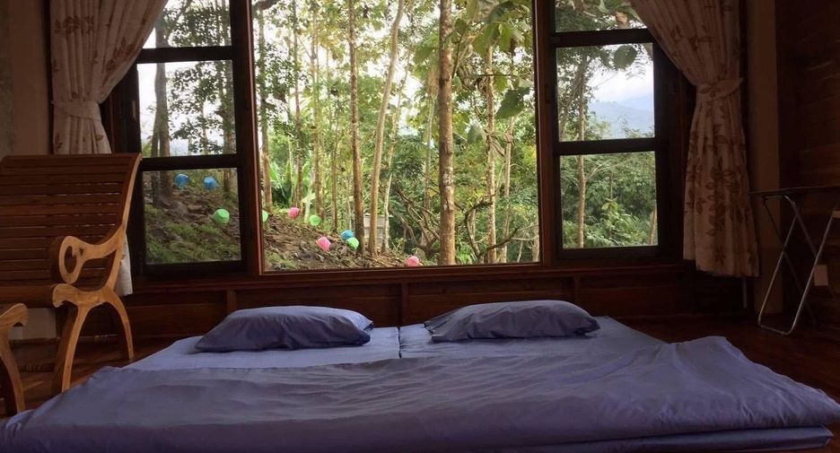 À vendre 5 chambres hôtel à Chiang Dao, Chiang Mai