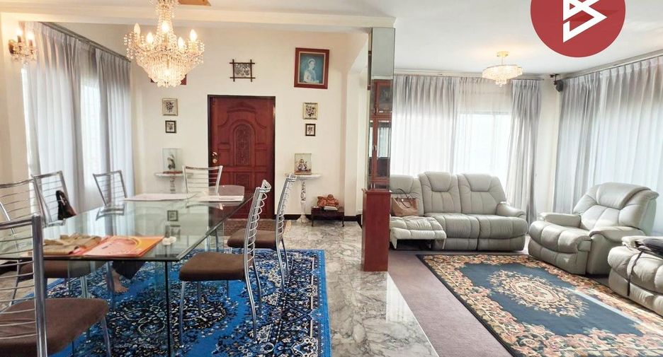 For sale 3 bedrooms house in Thanyaburi, Pathum Thani