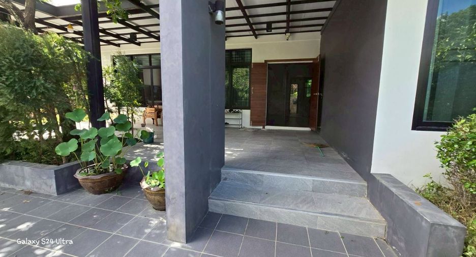 For sale 1 bed house in San Kamphaeng, Chiang Mai