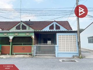 出售 2 卧室 联排别墅 在 Phan Thong, Chon Buri