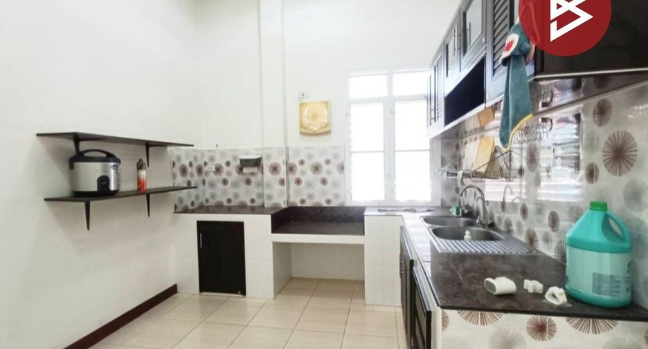 Haus zum Kauf mit 5 Zimmer in Mueang Samut Songkhram, Samut Songkhram