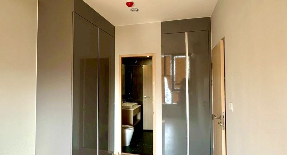 For sale 1 bed condo in Bang Na, Bangkok
