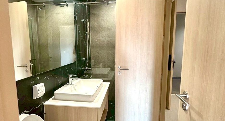 For sale 1 bed condo in Bang Na, Bangkok