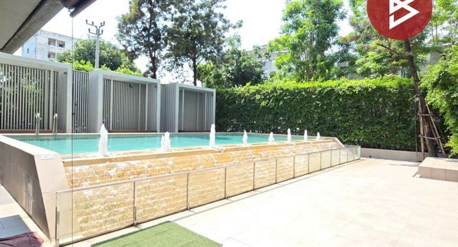 À vendre 1 chambre condo à Lat Phrao, Bangkok