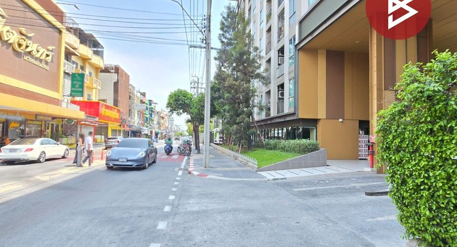 À vendre 1 chambre condo à Lat Phrao, Bangkok