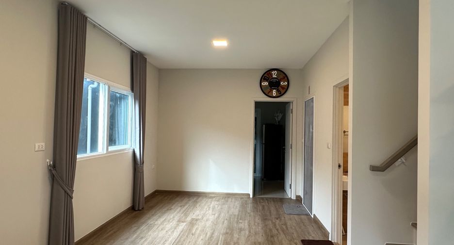 For sale 3 bedrooms house in Lam Luk Ka, Pathum Thani