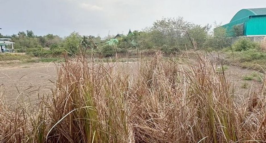 Terreno en venta en Ban Pho, Chachoengsao