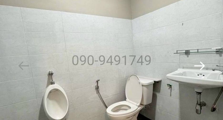 For rent 2 bedrooms office in Bang Na, Bangkok