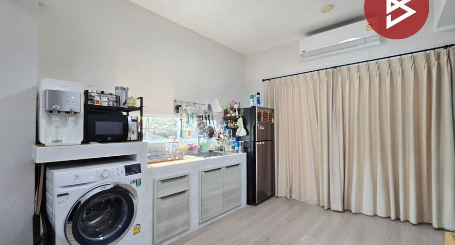Casa adosada en venta de 2 habitaciones en Bang Yai, Nonthaburi