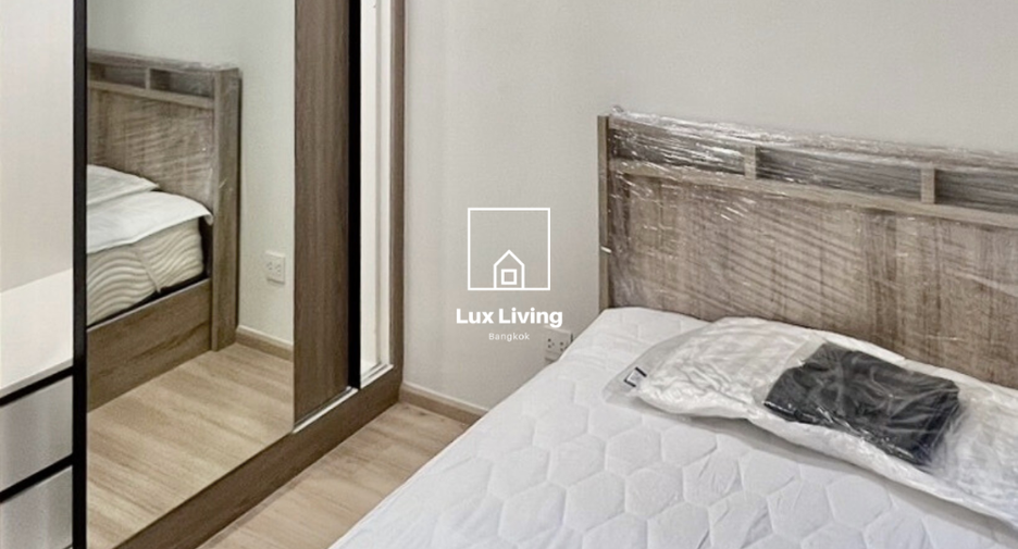 For rent 2 bedrooms condo in Ratchathewi, Bangkok