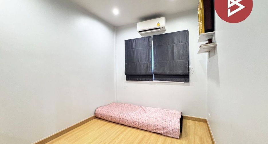 For sale 3 ベッドルーム townhouse in Lam Luk Ka, Pathum Thani