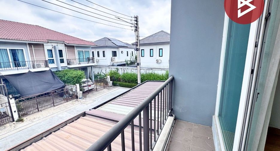 For sale 3 ベッドルーム townhouse in Lam Luk Ka, Pathum Thani