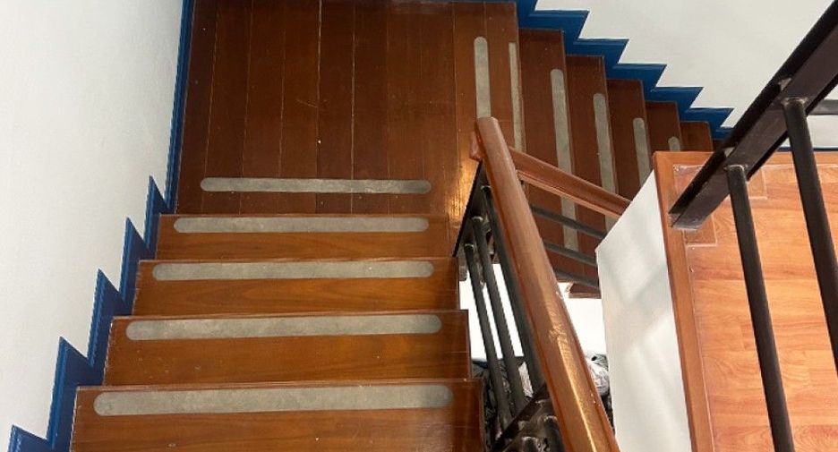 For sale 3 bedrooms townhouse in Mueang Chon Buri, Chonburi