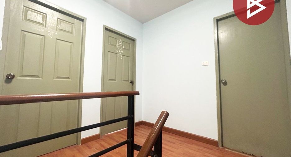 For sale 3 bedrooms townhouse in Mueang Chon Buri, Chonburi